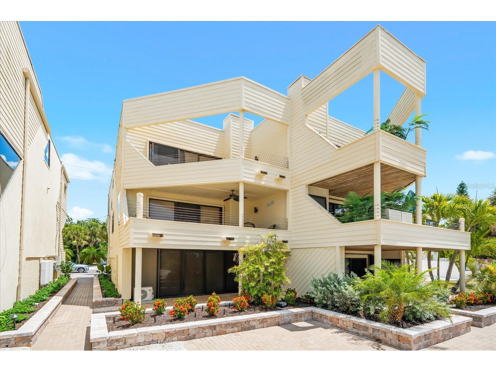 548A Beach Road Sarasota FL 34242 A4691951 image4