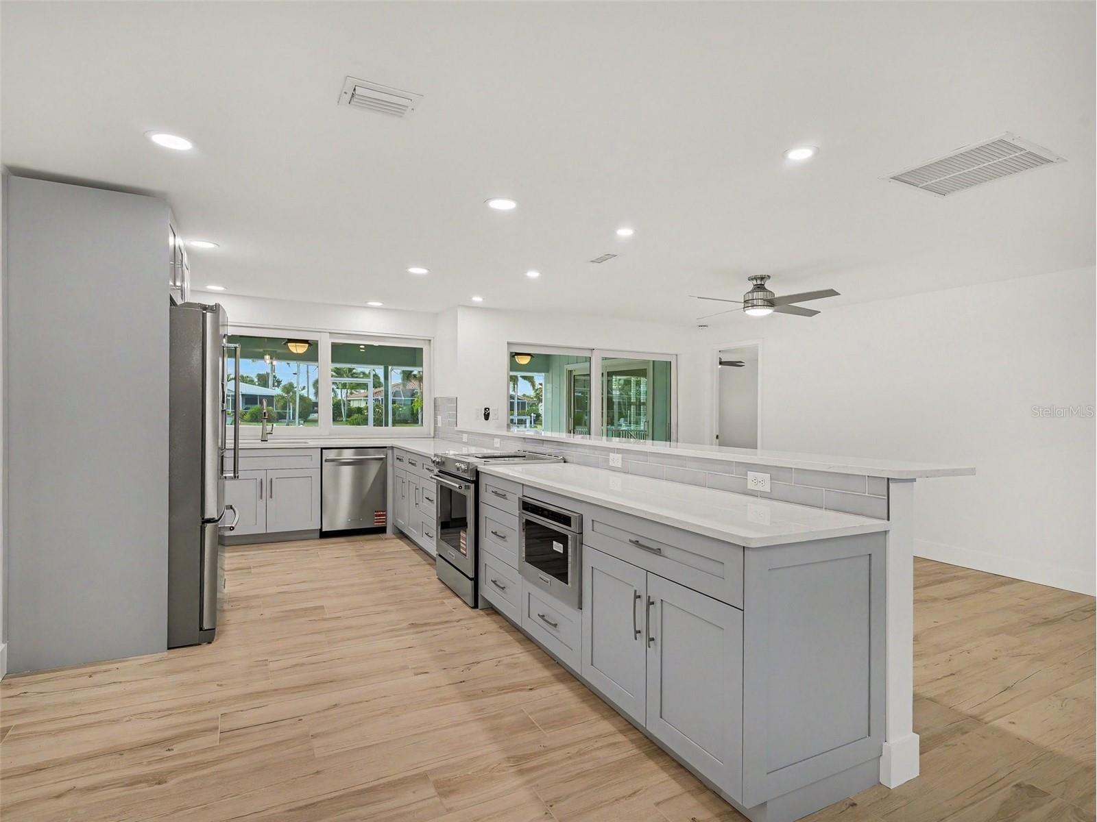 548 Belvedere Court Punta Gorda FL 33950 - PUNTA GORDA ISLES C7527214 image4