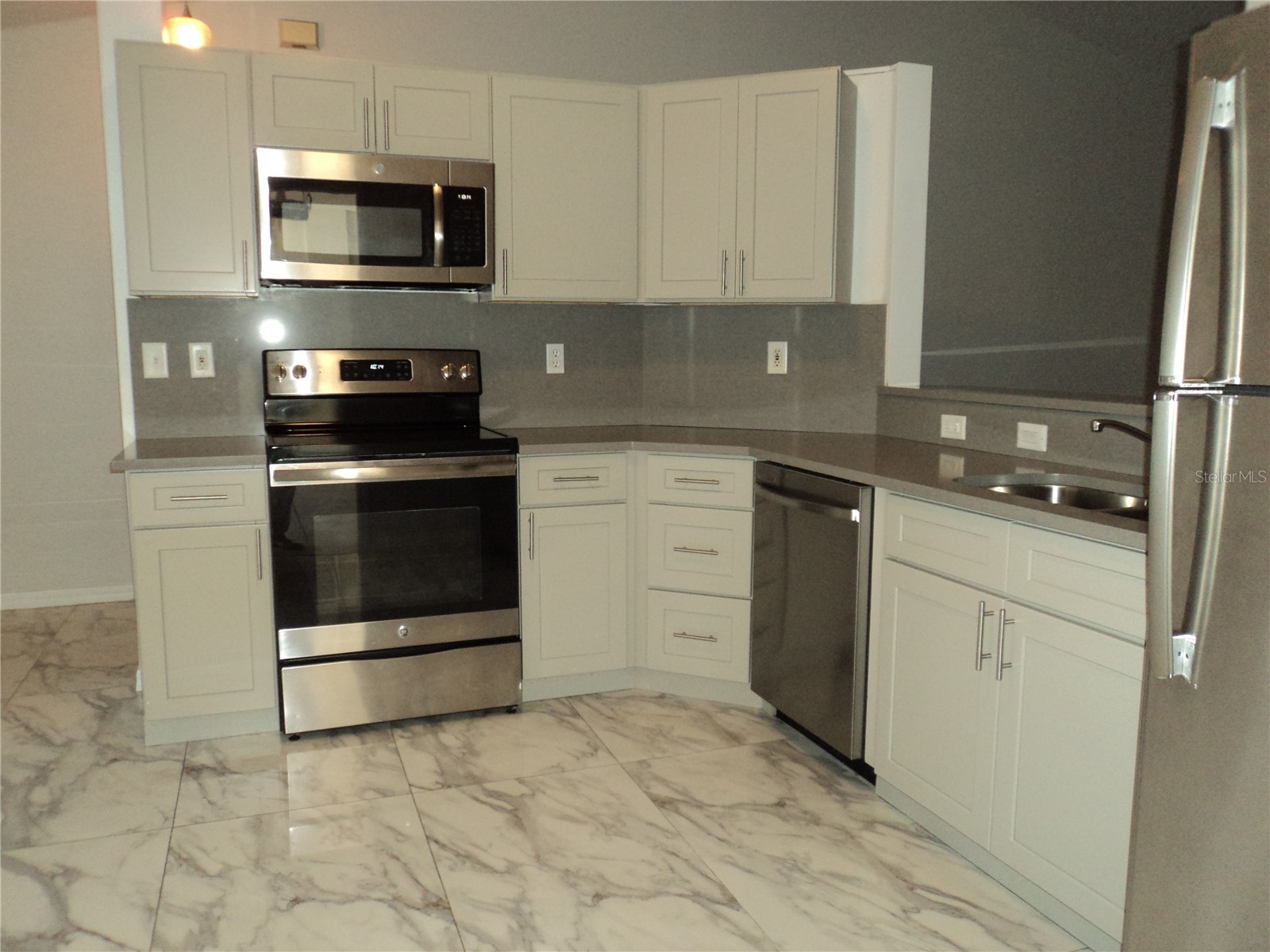 548 E Montrose Street Clermont FL 34711 G5112772 image2