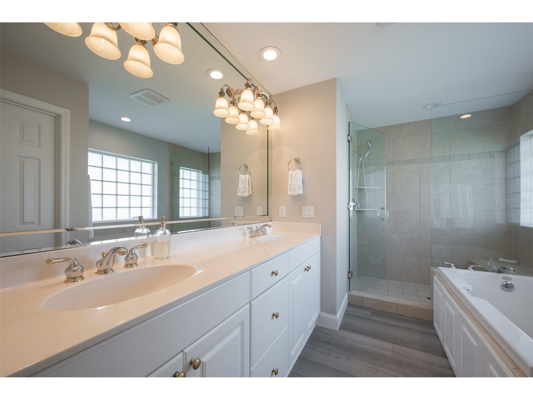 548 Gunwale Lane Longboat Key FL 34228 A4680965 image23