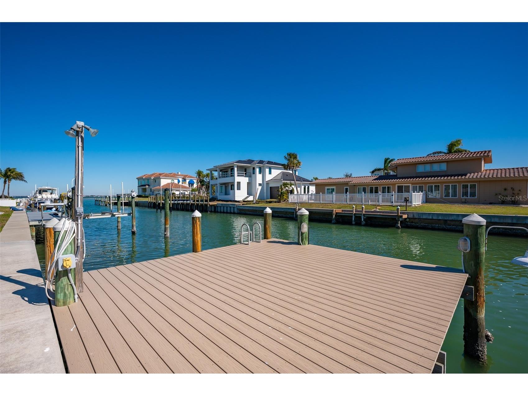 548 Gunwale Lane Longboat Key FL 34228 A4680965 image46