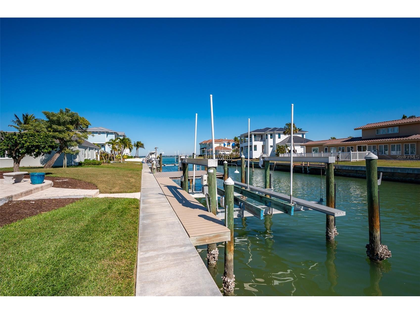 548 Gunwale Lane Longboat Key FL 34228 A4680965 image5