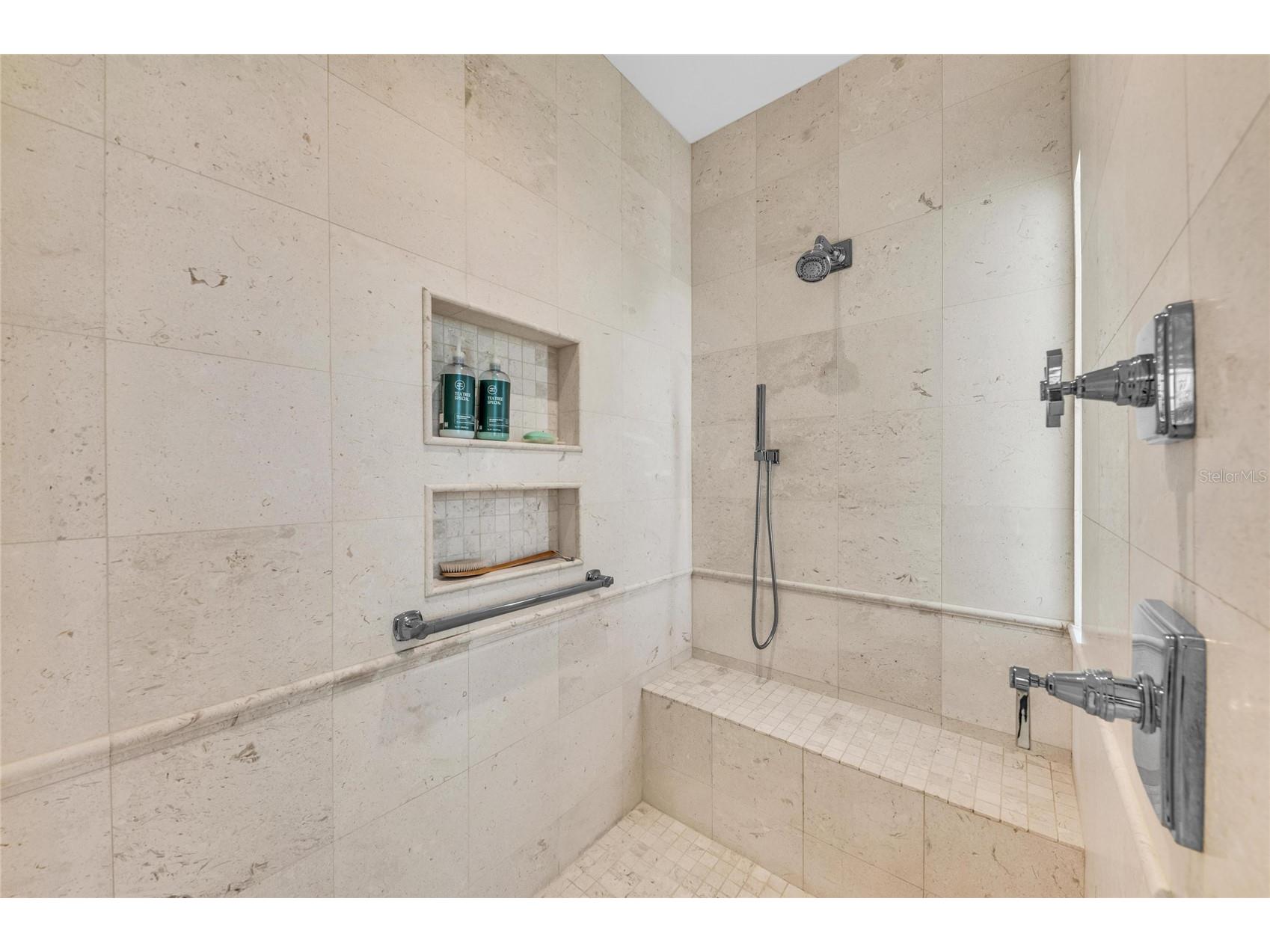 548 Halyard Lane Longboat Key FL 34228 A4675348 image44