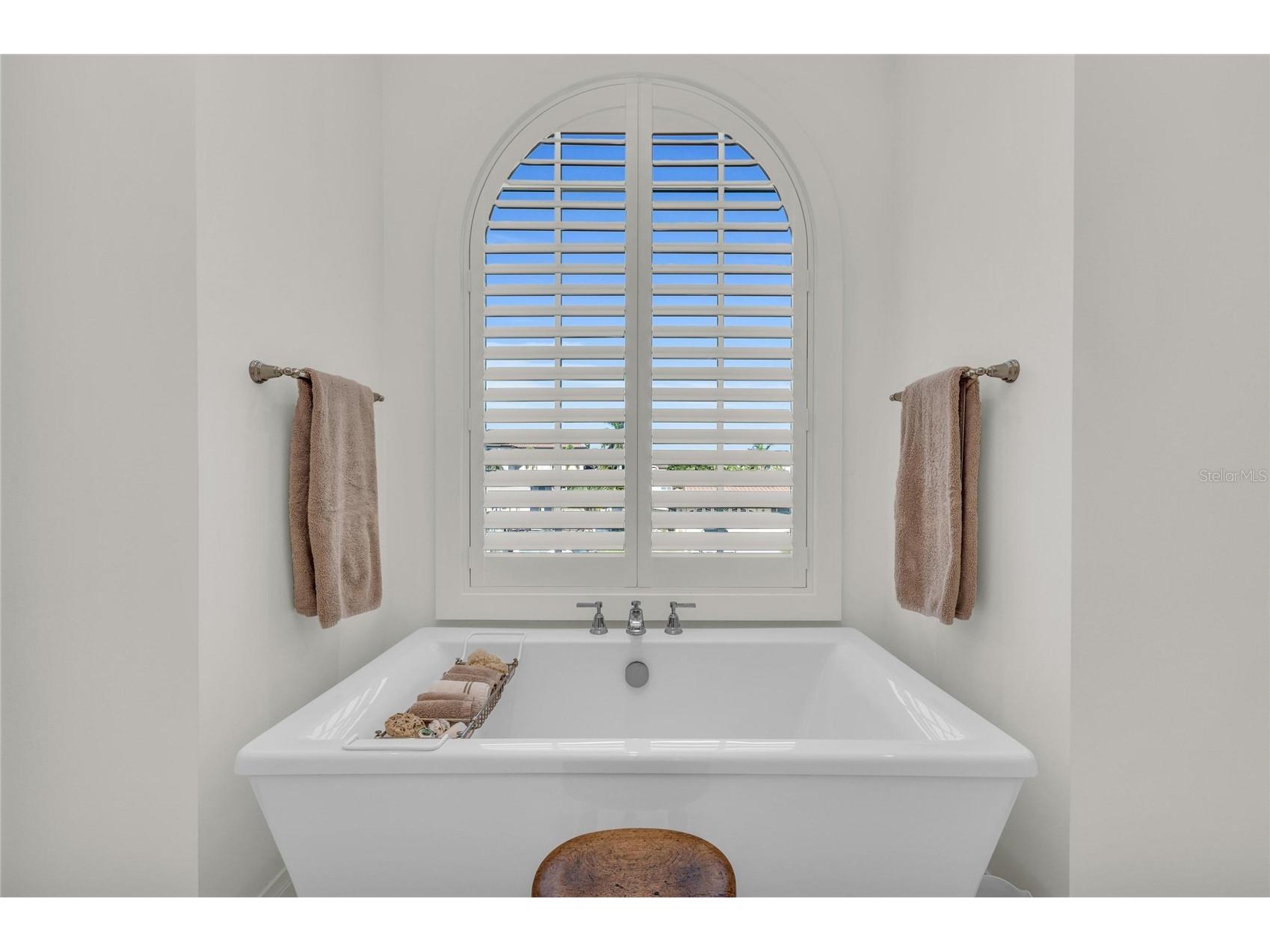 548 Halyard Lane Longboat Key FL 34228 A4675348 image45