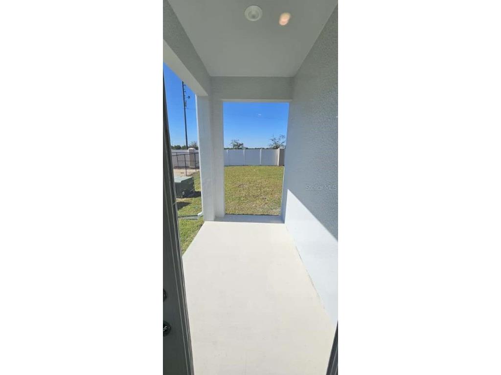 548 Hart Lane Dundee FL 33838 S5138540 image32