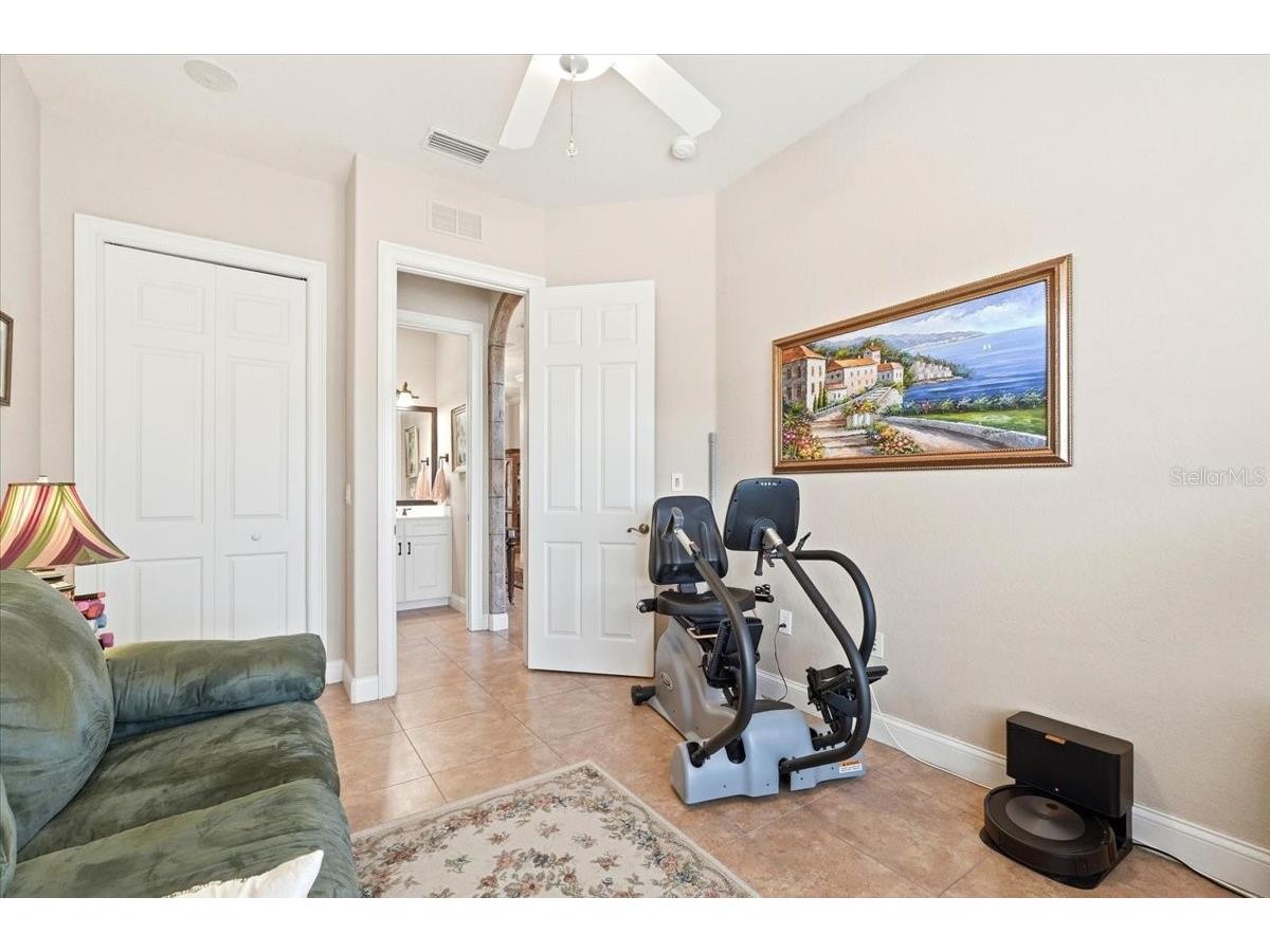 548 Meandering Way Polk City FL 33868 L4959657 image33