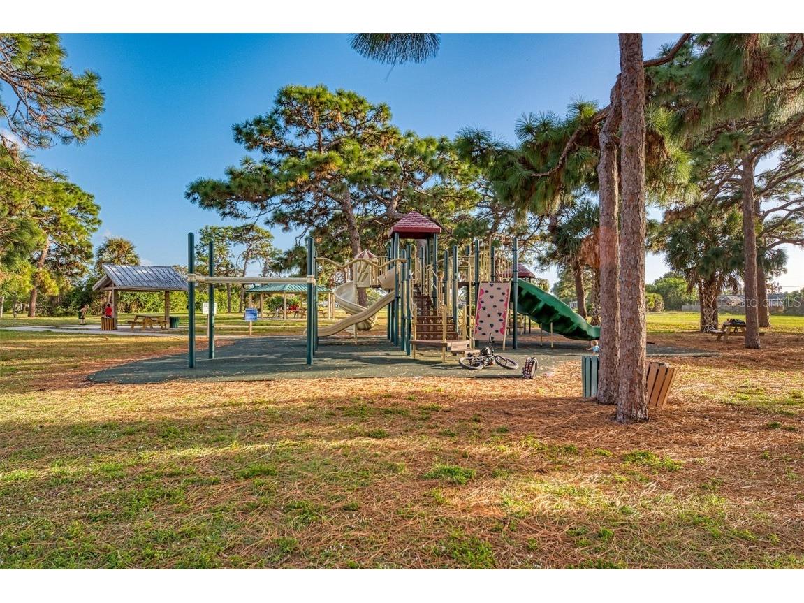 548 Morningside Road Venice FL 34293 C7504173 image5