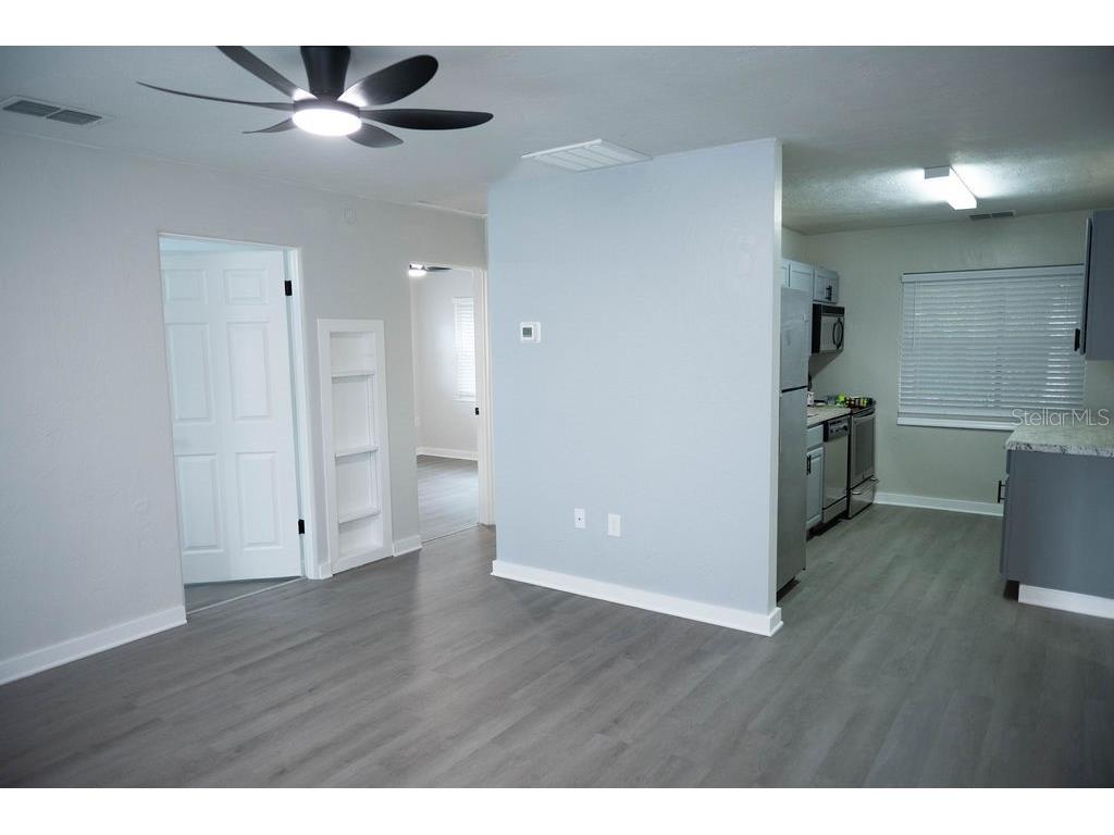 5480 70th Lane N Saint Petersburg FL 33709 TB8517774 image2