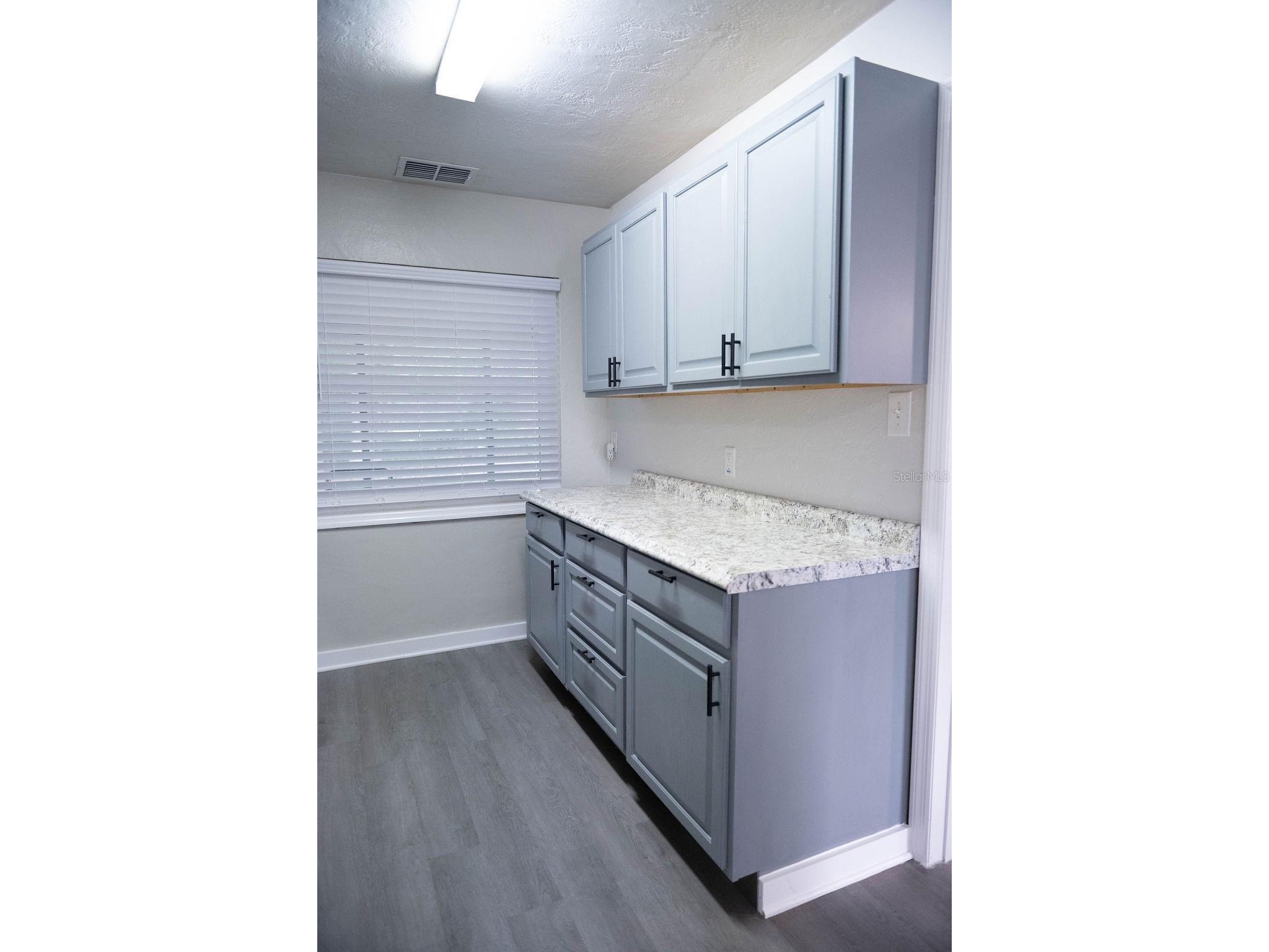 5480 70th Lane N Saint Petersburg FL 33709 TB8517774 image4