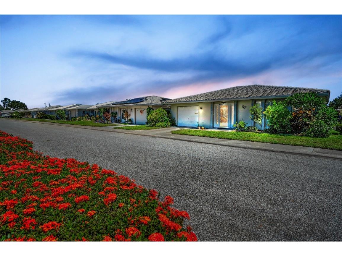 5480 Orange Blossom Road N Pinellas Park FL 33782 TB8387676 image1
