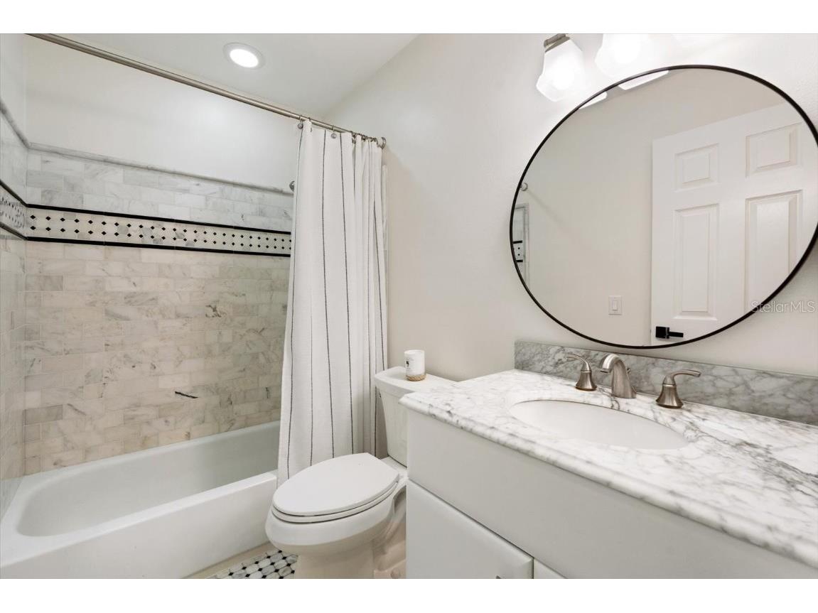 5481 Cork Oak Street Sarasota FL 34232 A4661571 image27