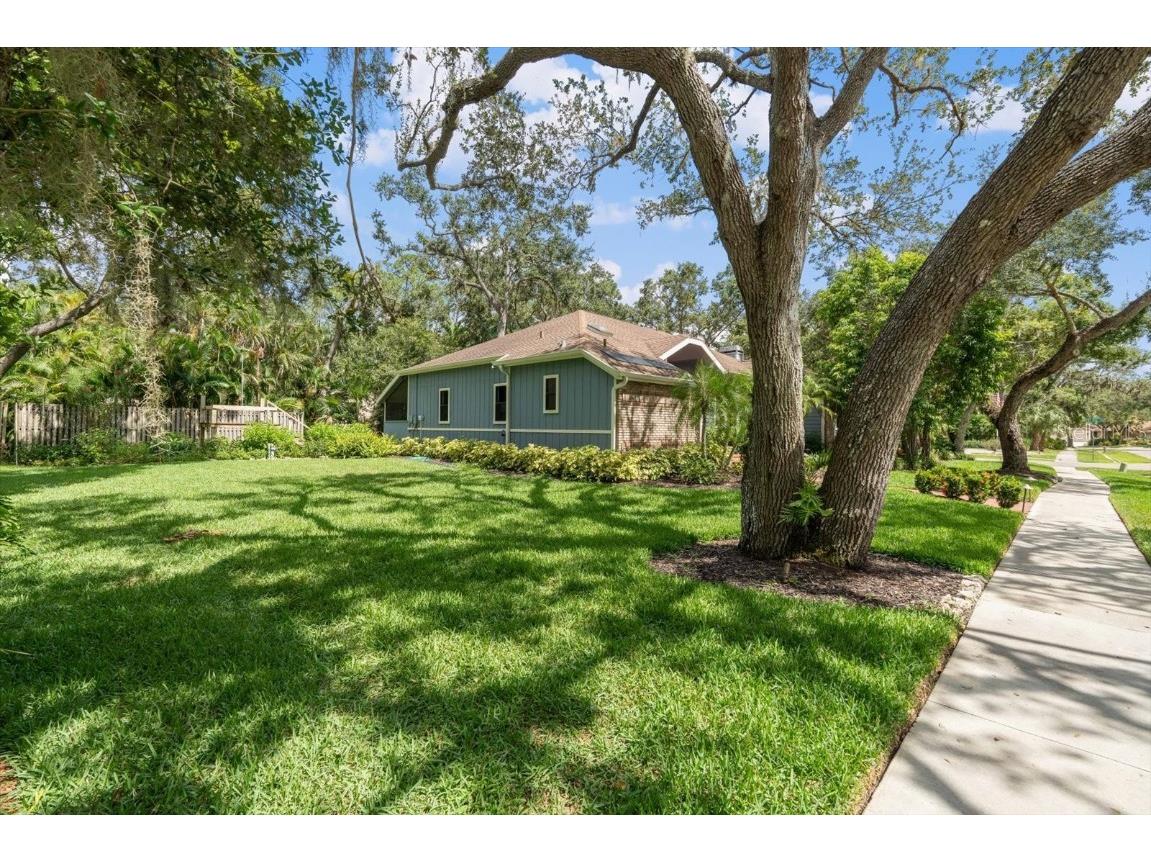5481 Cork Oak Street Sarasota FL 34232 A4661571 image36