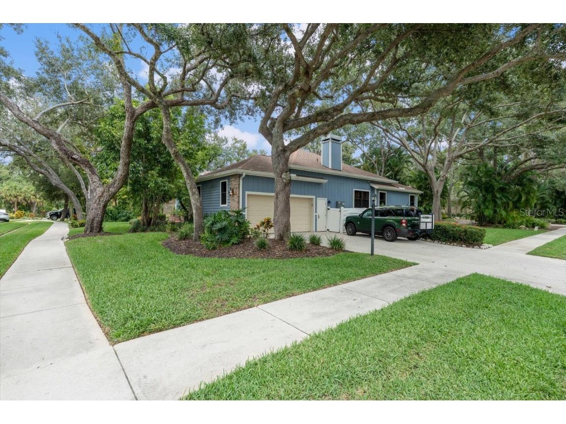 5481 Cork Oak Street Sarasota FL 34232 A4661571 image41