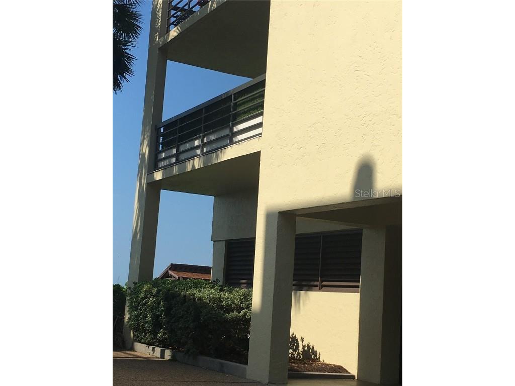 5481 Gulf Of Mexico Drive #206 Longboat Key FL 34228 A4592021 image1