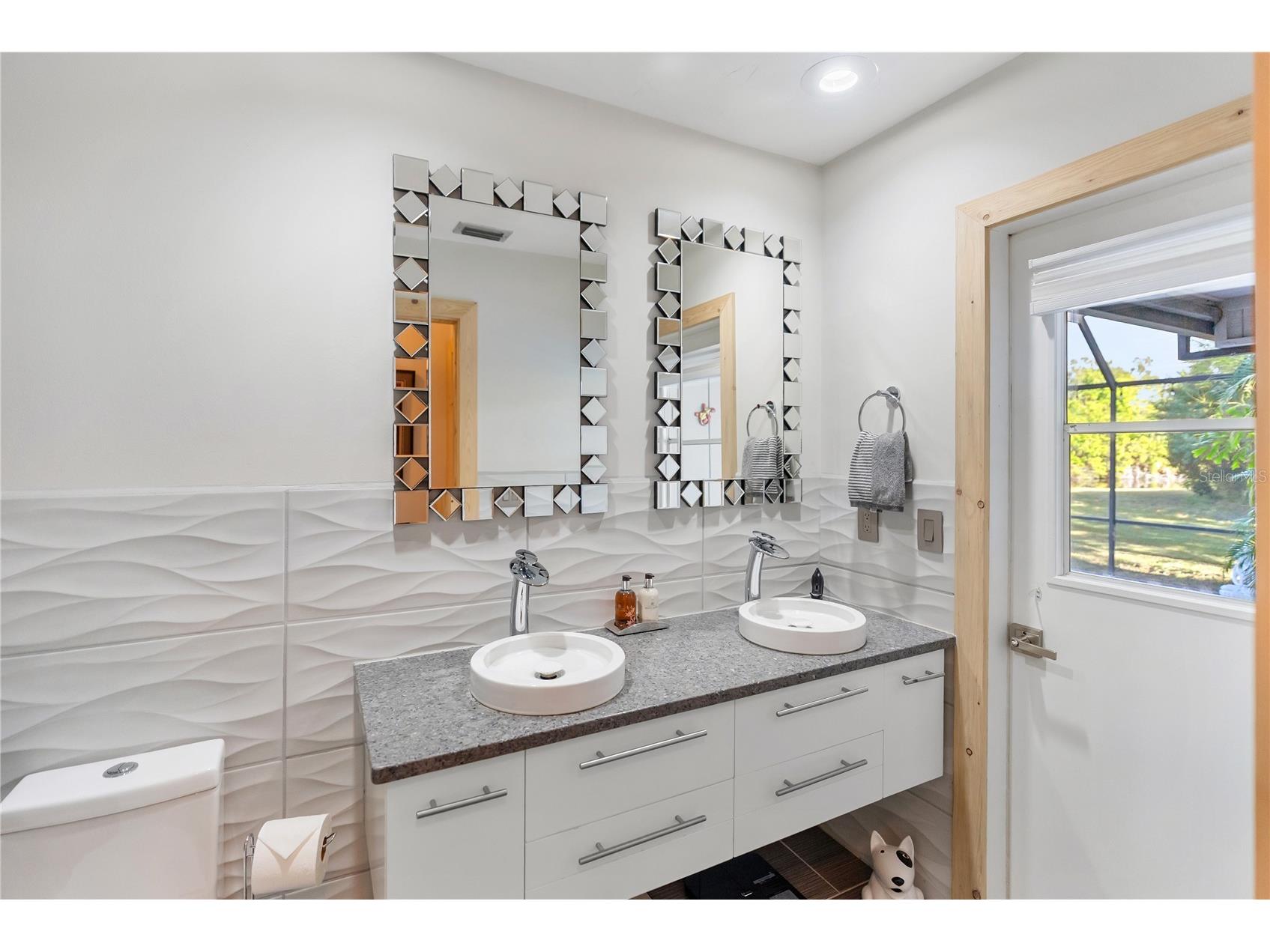 5482 Beneva Woods Circle Sarasota FL 34233 A4677558 image38