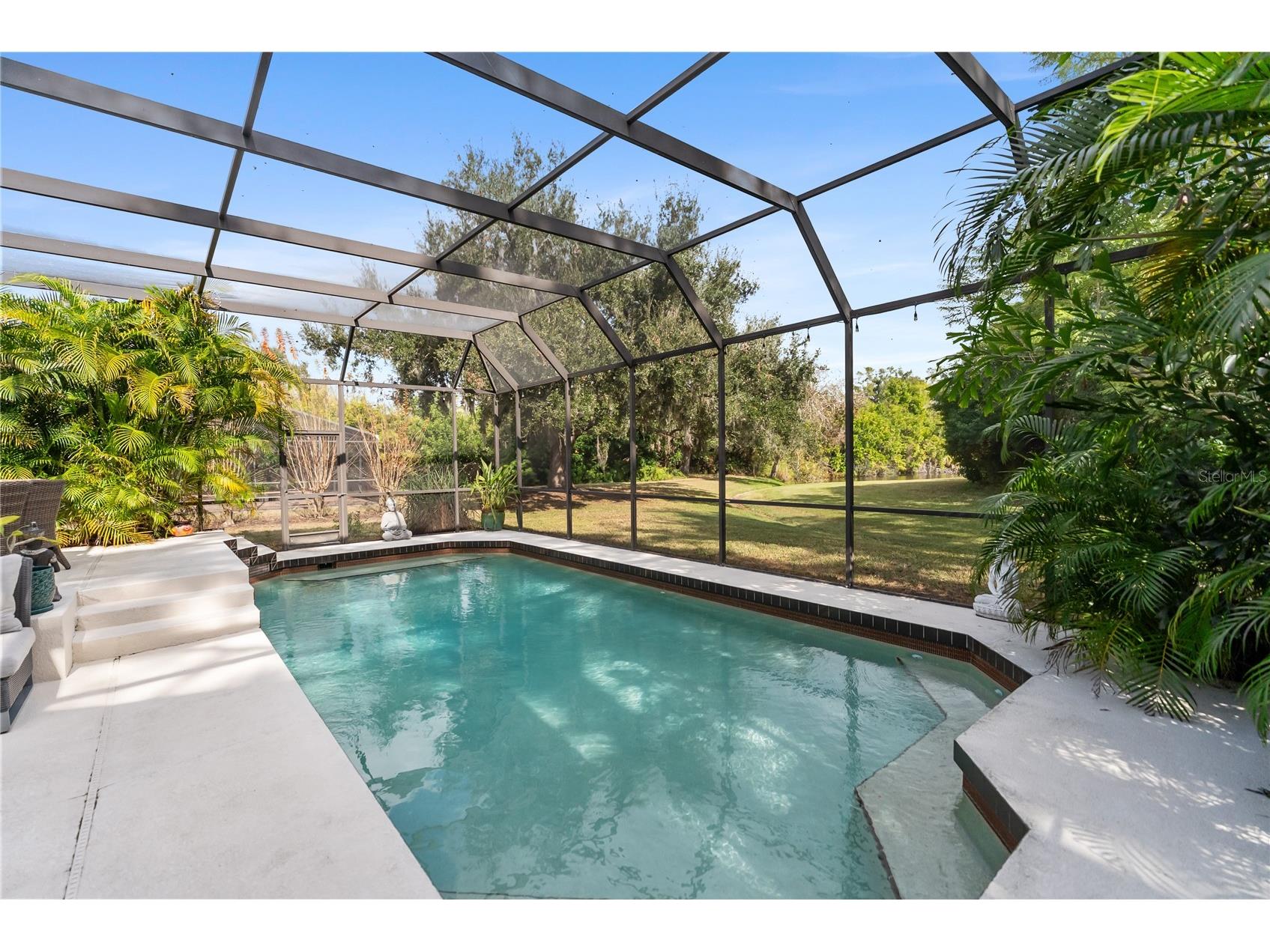 5482 Beneva Woods Circle Sarasota FL 34233 A4677558 image6