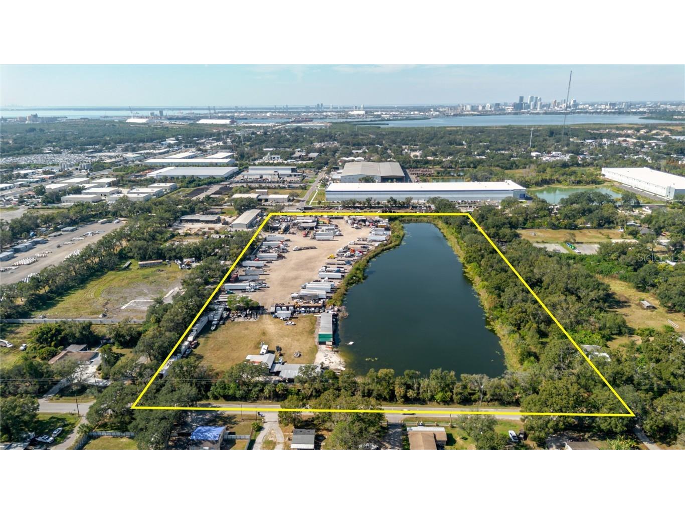 5482 S 24th Avenue Tampa FL 33619 TB8450600 image1