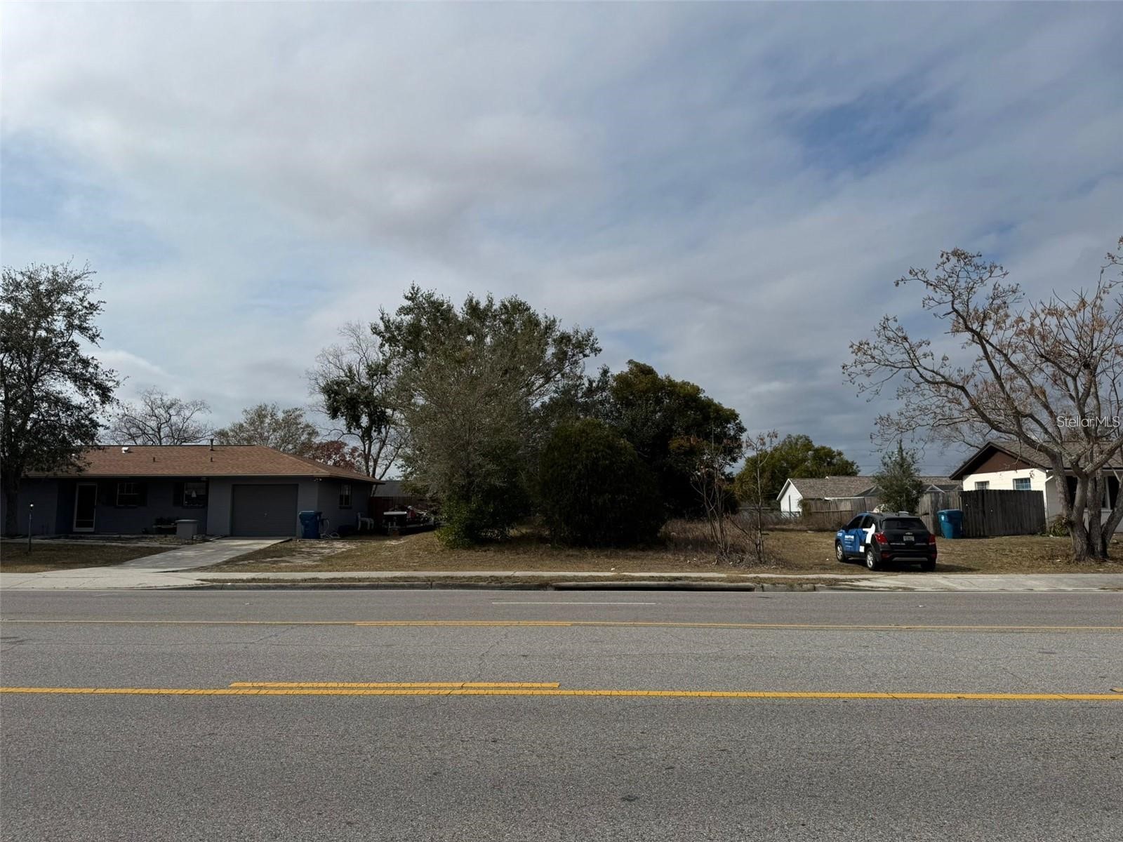 5483 Mariner Boulevard Spring Hill FL 34609 O6405713 image1
