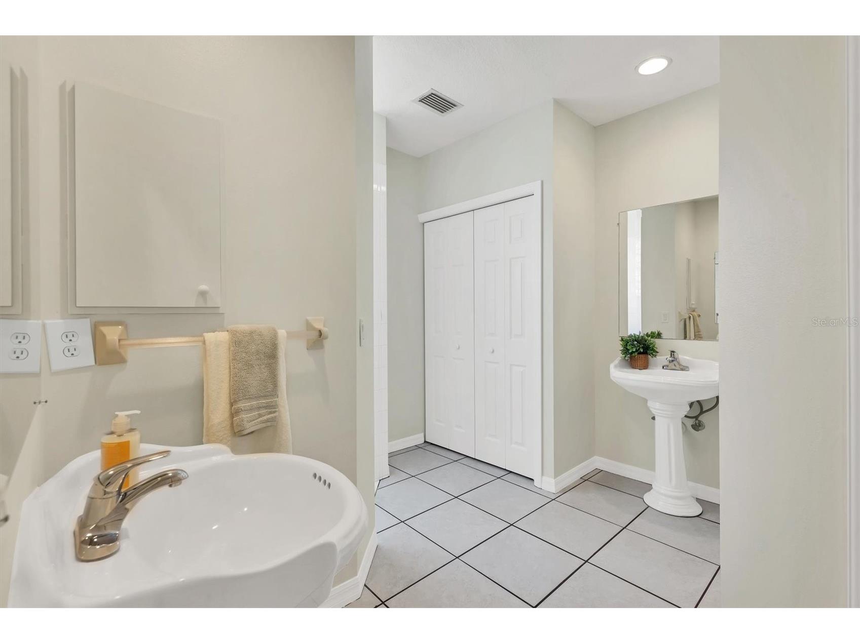 5485 Ashton Manor Drive Sarasota FL 34233 A4697641 image23