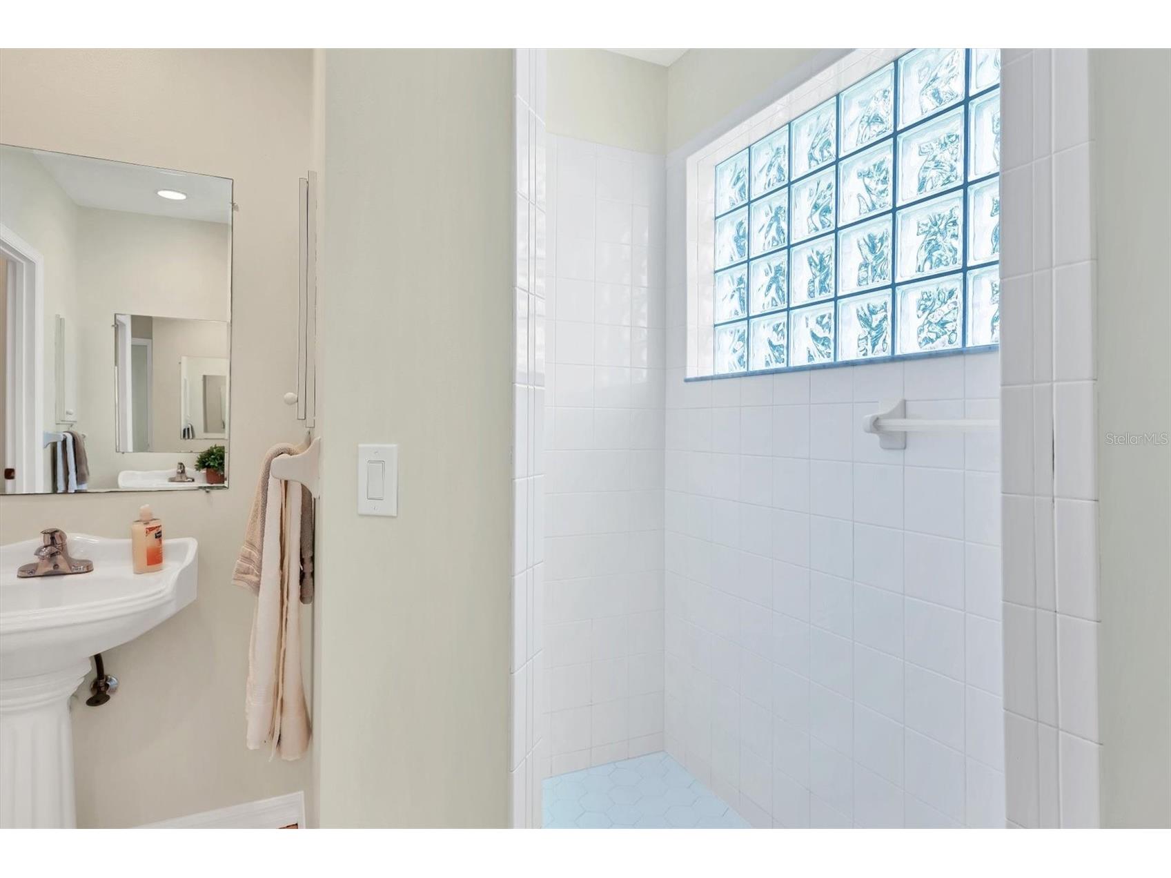 5485 Ashton Manor Drive Sarasota FL 34233 A4697641 image24