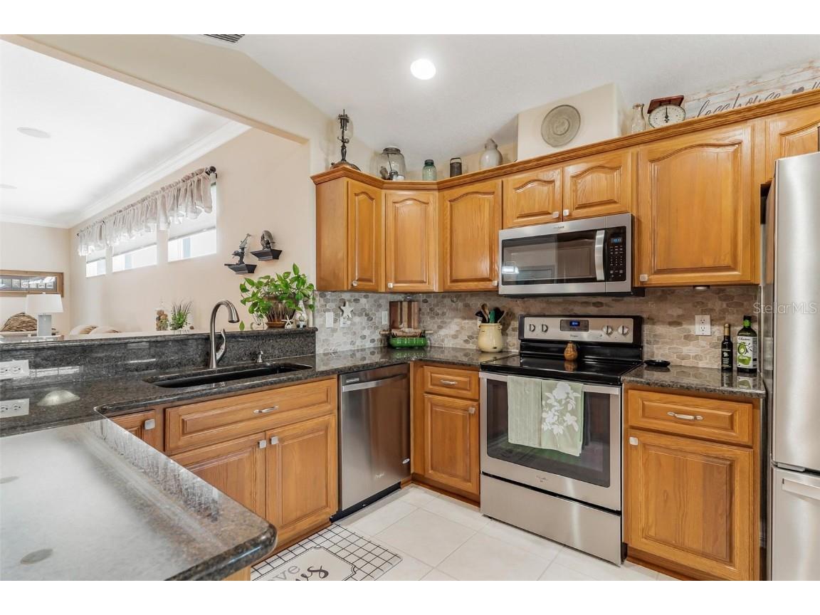 5486 Bounty Circle Tavares FL 32778 - LITTLE LAKE HARRIS - CHAIN G5102161 image7