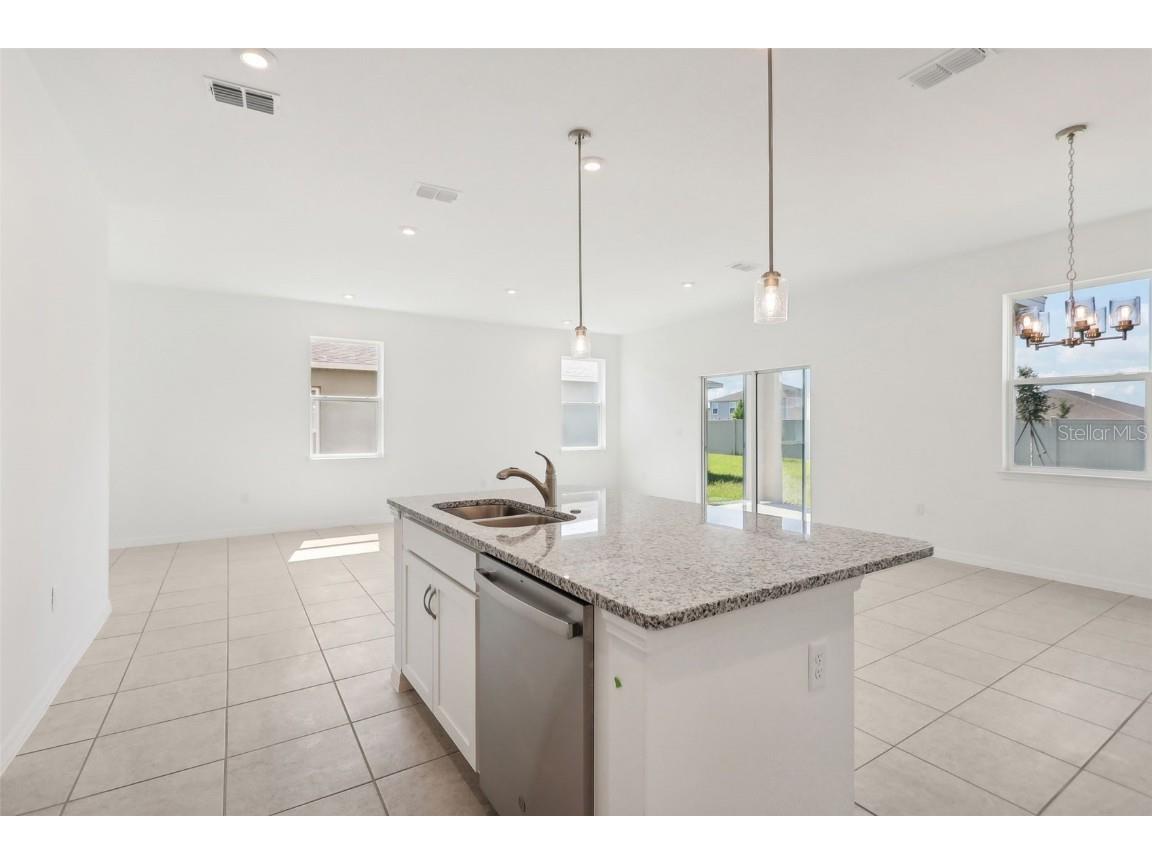 5487 Meadow Walk Drive Davenport FL 33837 O6359690 image12