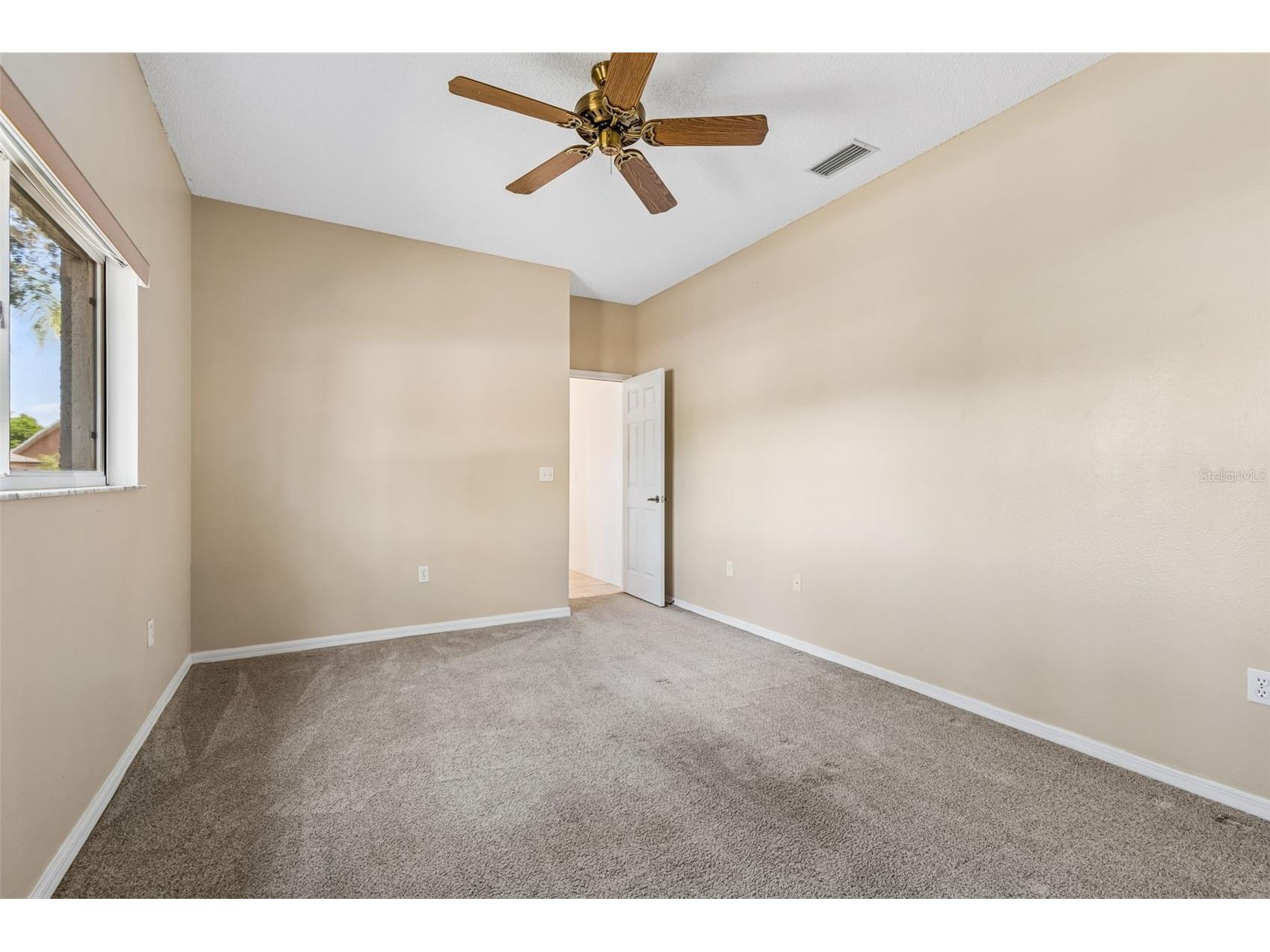 5488 Oakridge Drive Palm Harbor FL 34685 TB8505514 image31