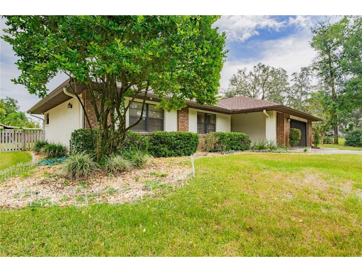 5489 Caurus Court Orlando FL 32808 O6351819 image2
