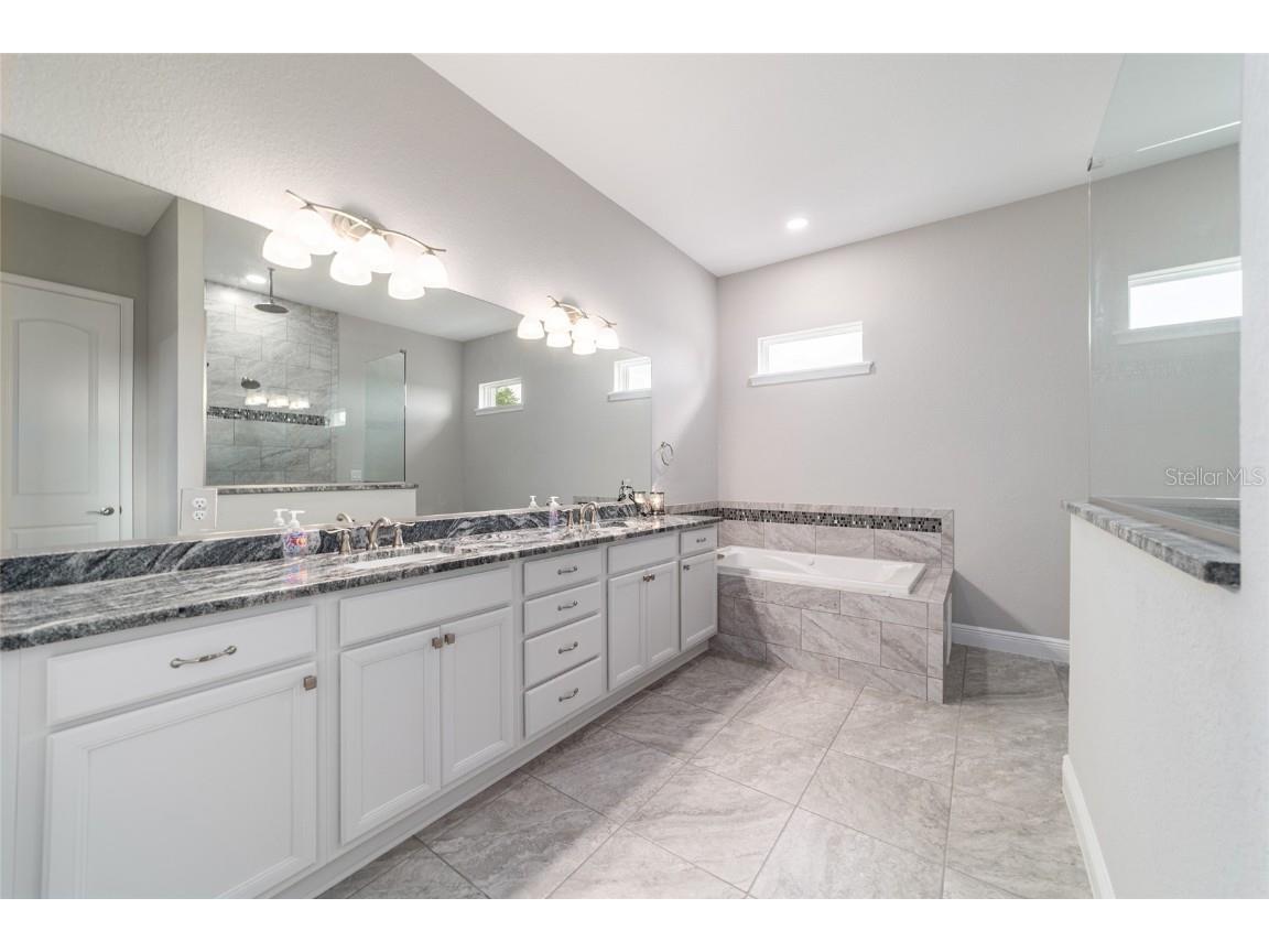 5489 Nantahala Lane Lady Lake FL 32159 OM700573 image24