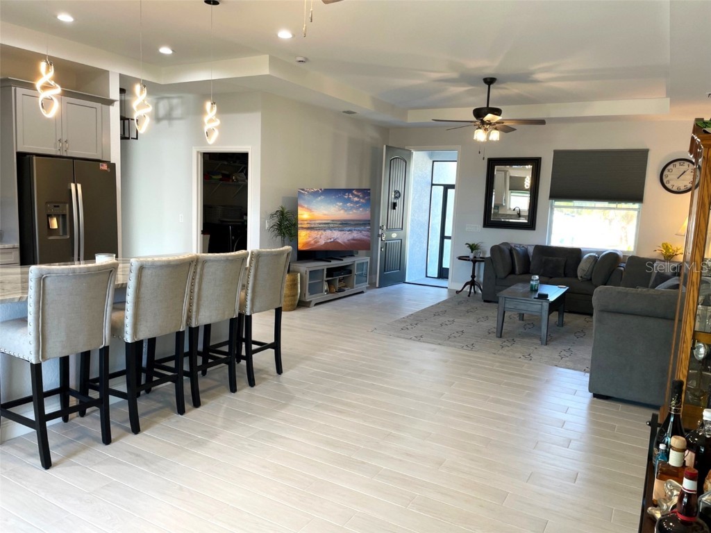 549 E Tarpon Boulevard NW Port Charlotte FL 33952 A4672204 image10