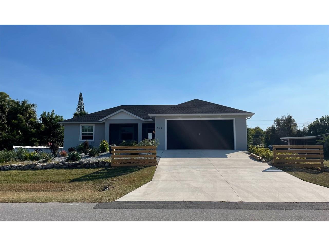 549 E Tarpon Boulevard NW Port Charlotte FL 33952 A4672204 image3