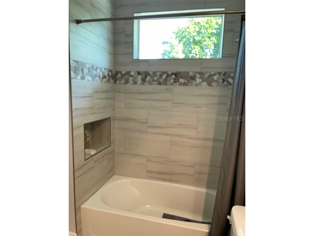 549 E Tarpon Boulevard NW Port Charlotte FL 33952 A4672204 image42