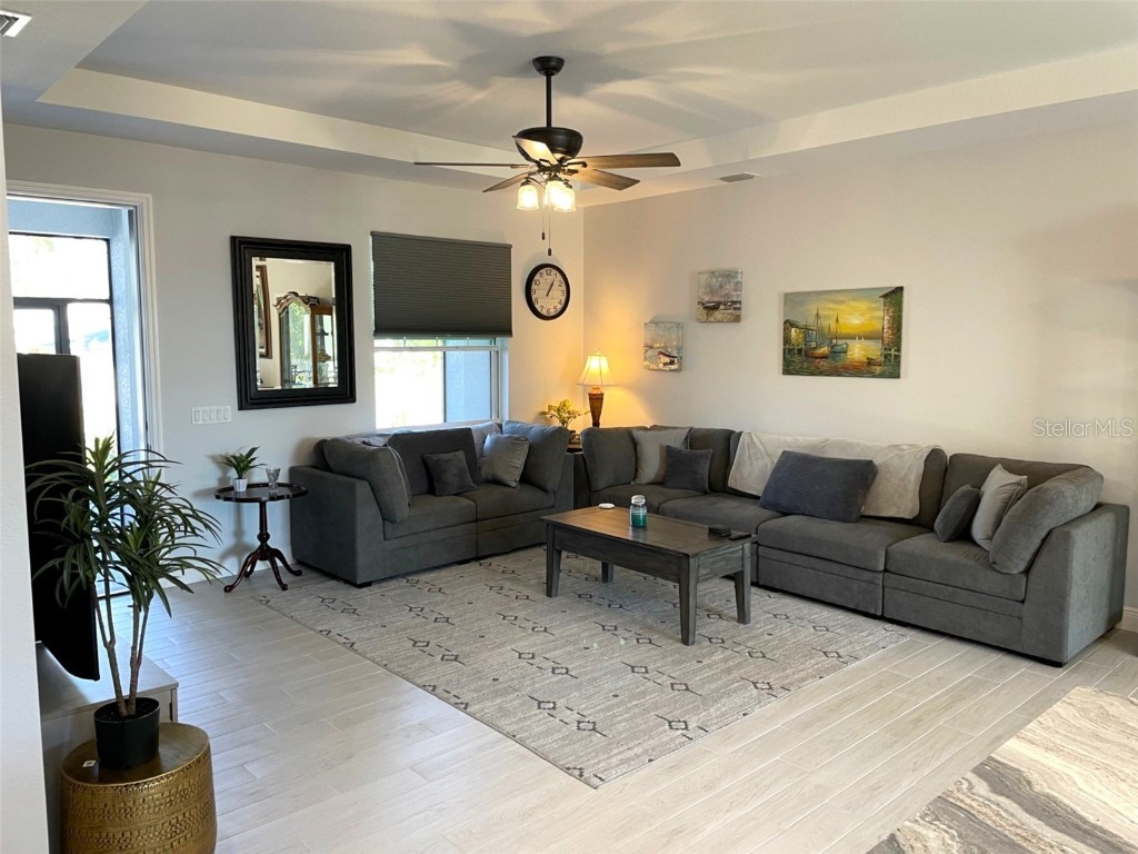 549 E Tarpon Boulevard NW Port Charlotte FL 33952 A4672204 image9