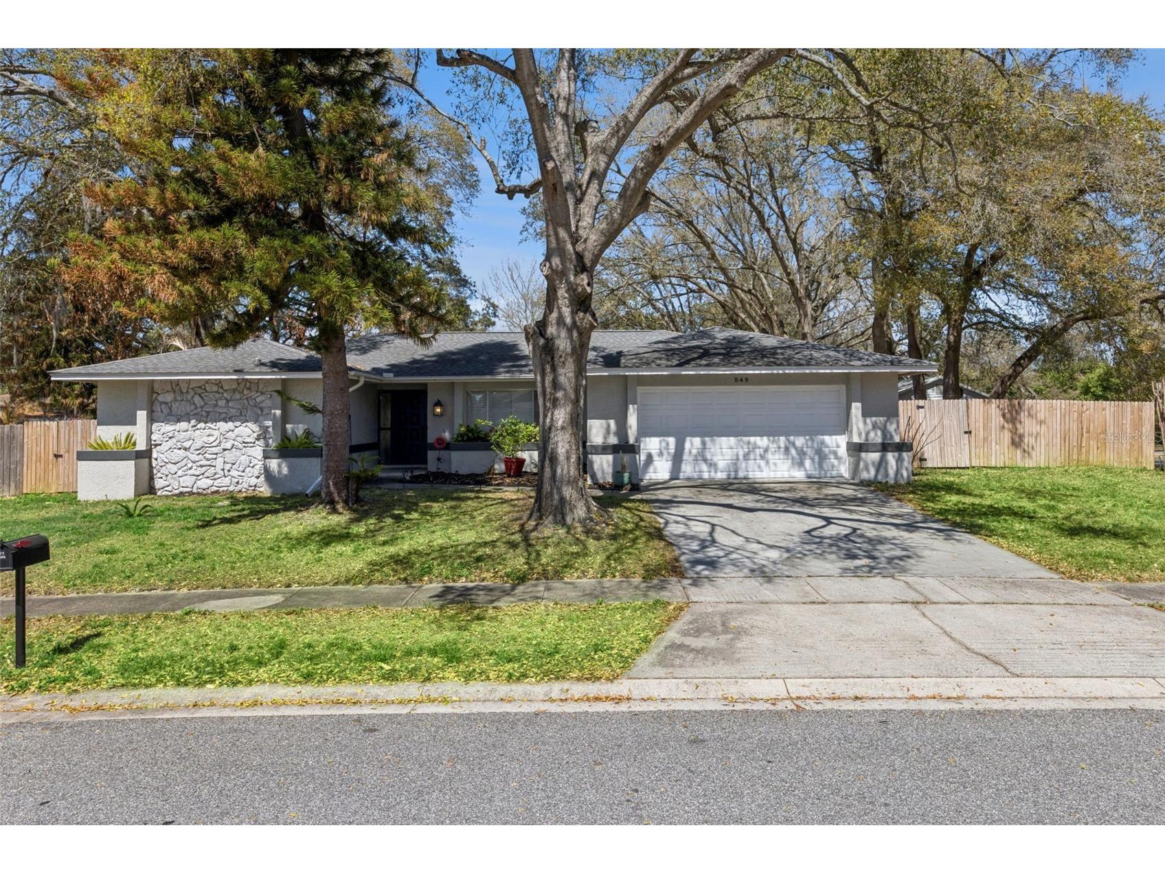 549 Iris Street Altamonte Springs FL 32714 O6384326 image1