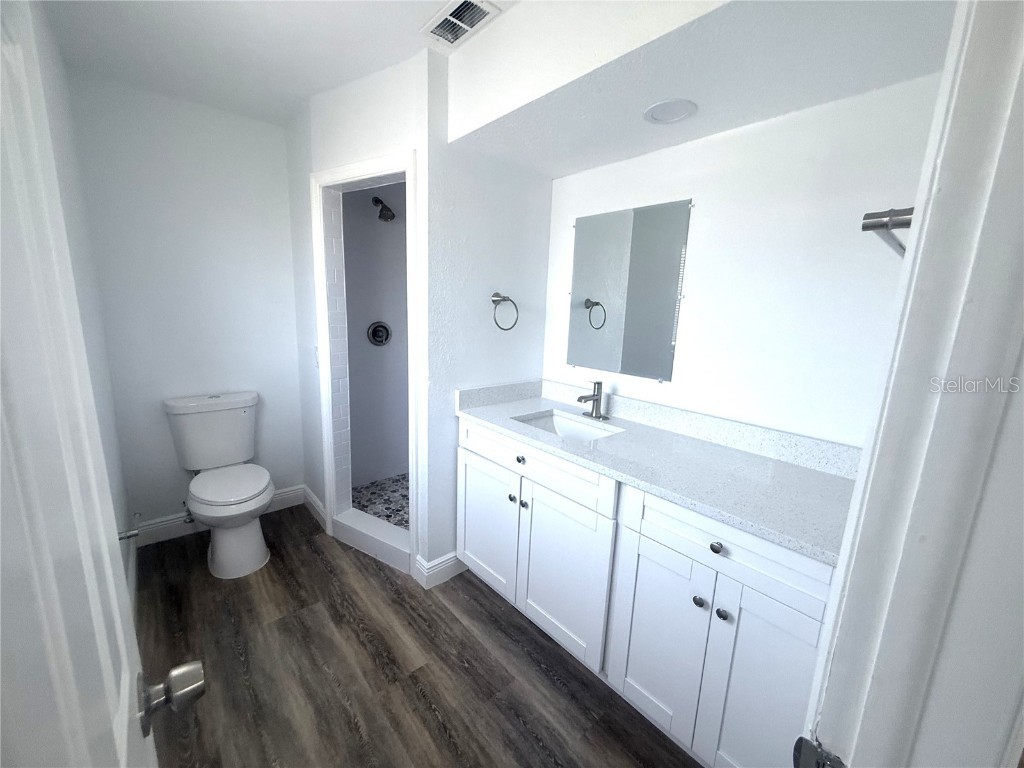 549 Lakemont Avenue NW Port Charlotte FL 33952 C7515443 image11