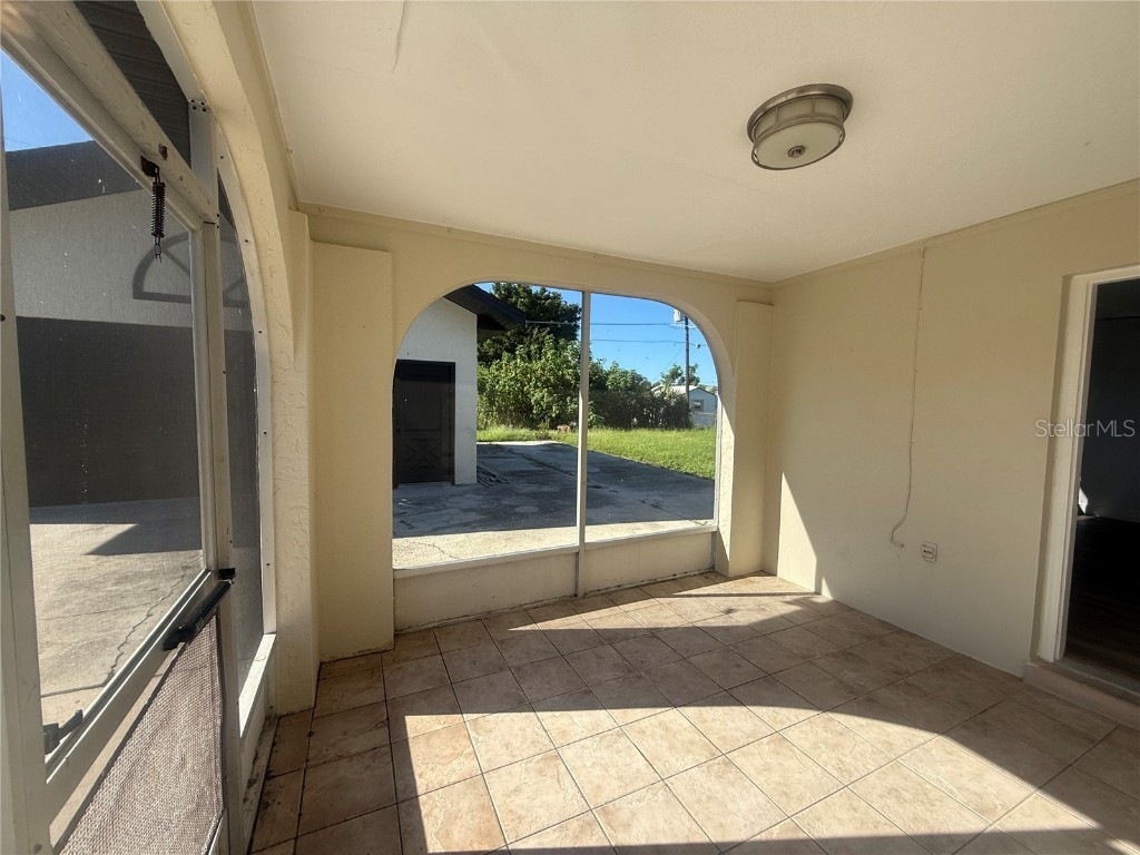 549 Lakemont Avenue NW Port Charlotte FL 33952 C7515443 image22