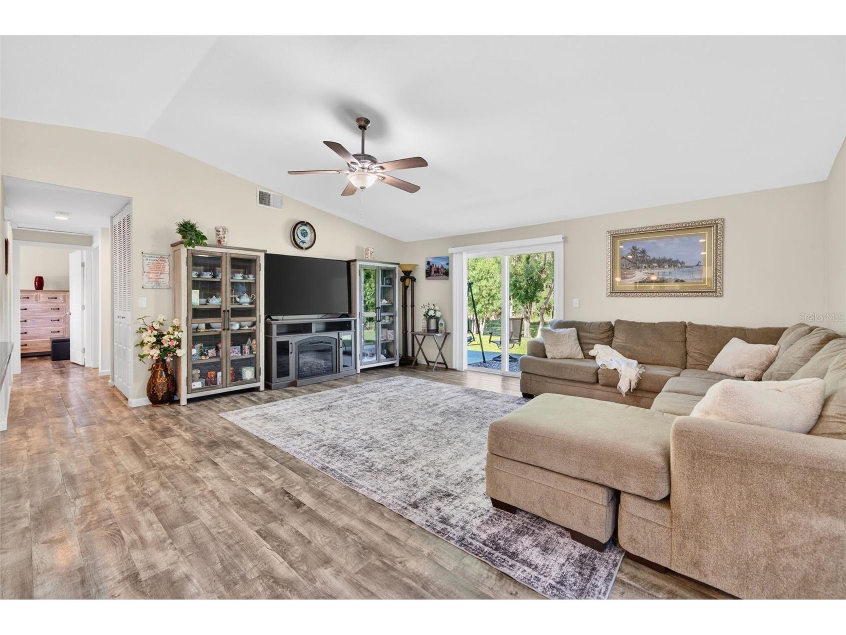 549 Longwood Circle Oldsmar FL 34677 A4692285 image17