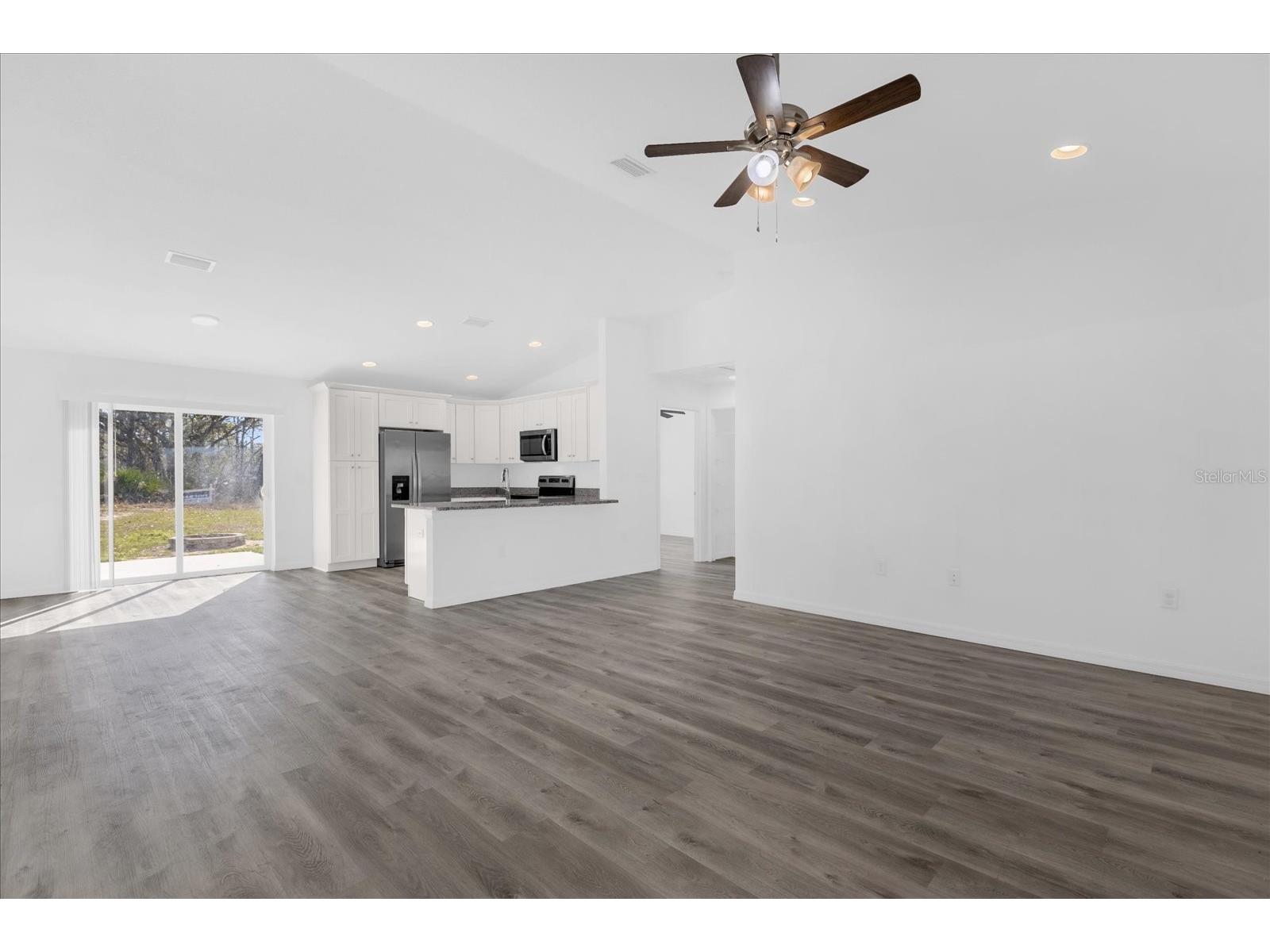 549 Malauka Radial Ocklawaha FL 32179 O6385686 image2