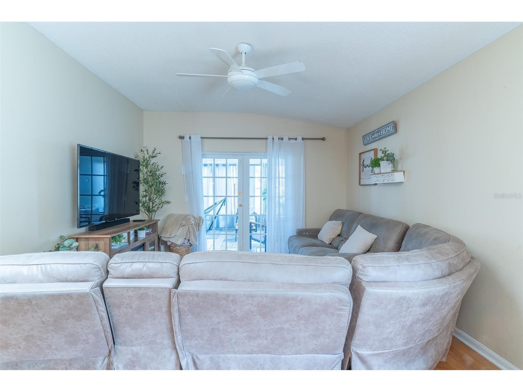 549 Short Pine Circle Orlando FL 32807 L4961728 image6