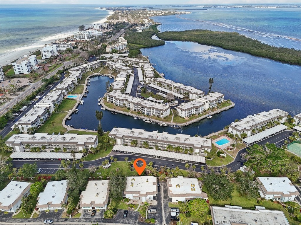 549 Sutton Place Longboat Key FL 34228 - ICW/SARASOTA BAY A4632946 image1
