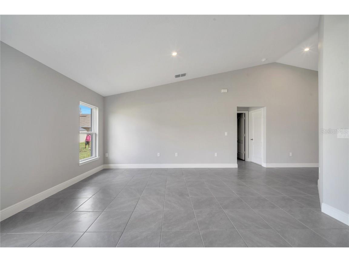 549 Viceroy Court Kissimmee FL 34758 S5129967 image4