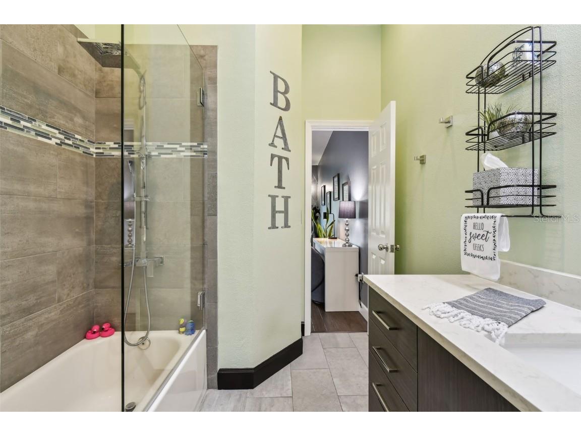 549 Walden Court Dunedin FL 34698 TB8450862 image25