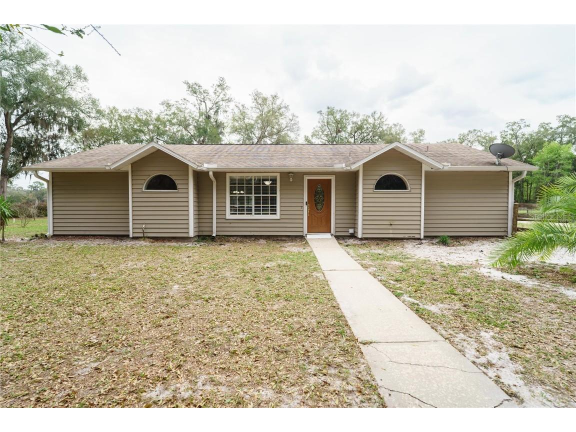 5490 SE Highway 42 Summerfield FL 34491 OM695781 image1