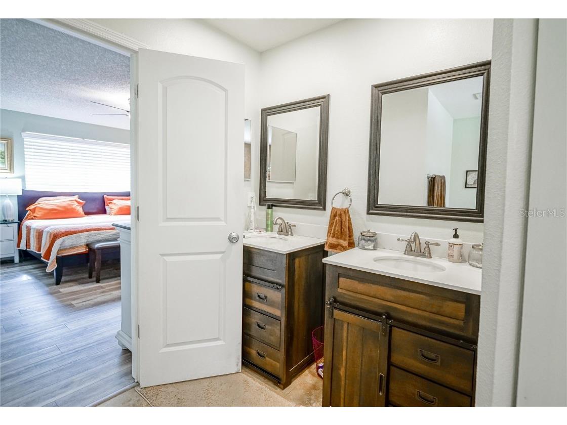 5490 SE Highway 42 Summerfield FL 34491 OM695781 image26