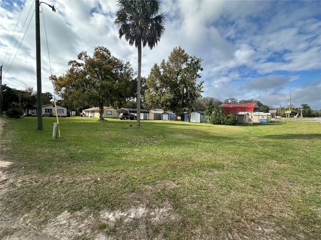 54901 Cedar Crest Road Astor FL 32102 R4910214 image11
