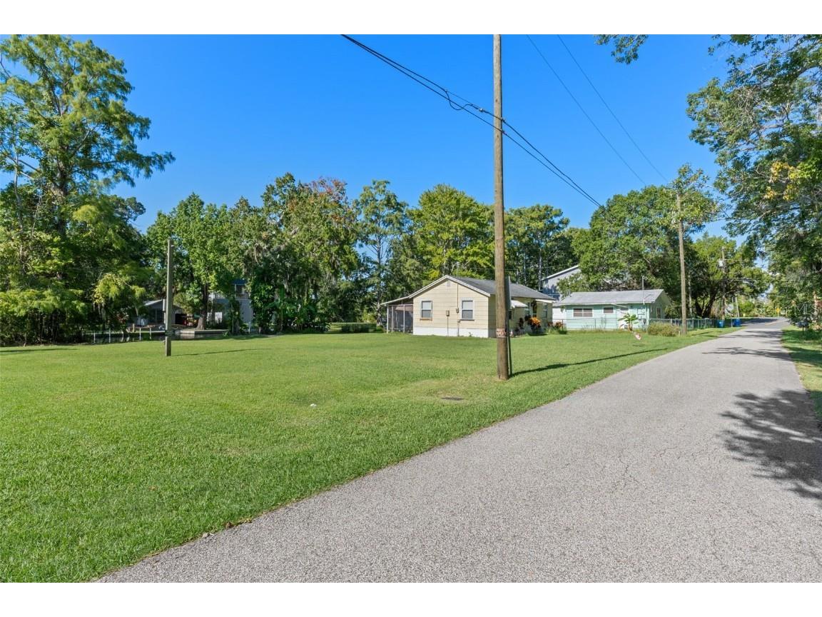 5492 Ramada Street Weeki Wachee FL 34607 W7878088 image15