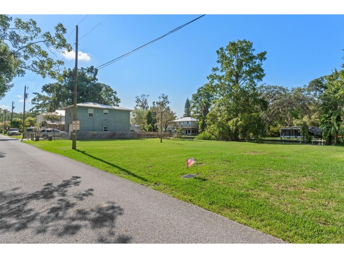 5492 Ramada Street Weeki Wachee FL 34607 W7878088 image16