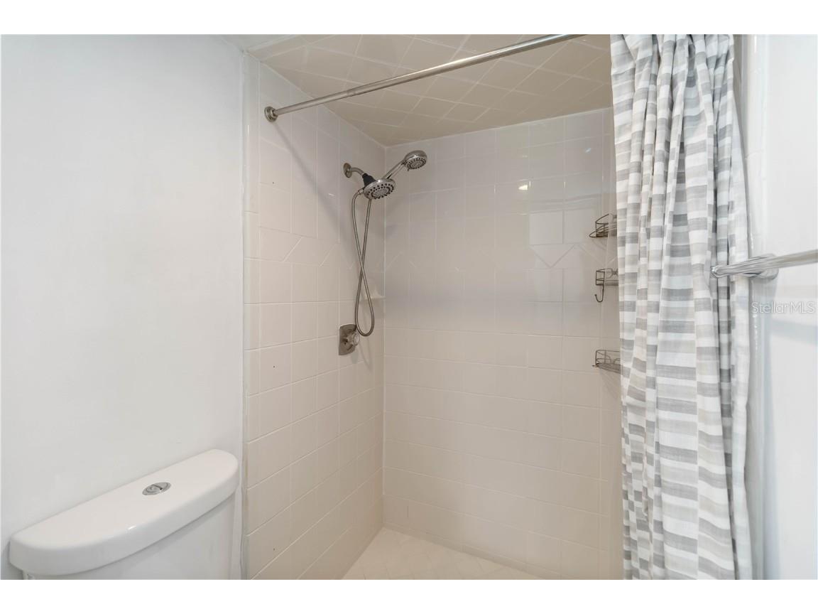 5493 Pine Creek Drive #1904 Orlando FL 32811 O6356052 image11