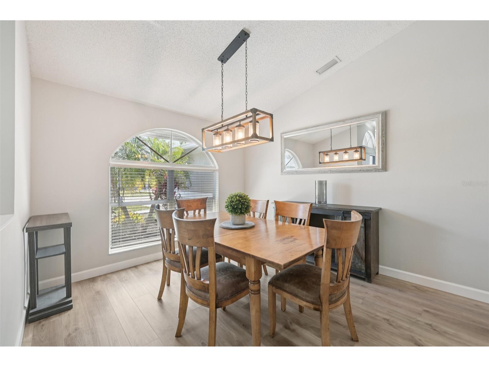 5495 Cynthia Lane Sarasota FL 34235 TB8498165 image6