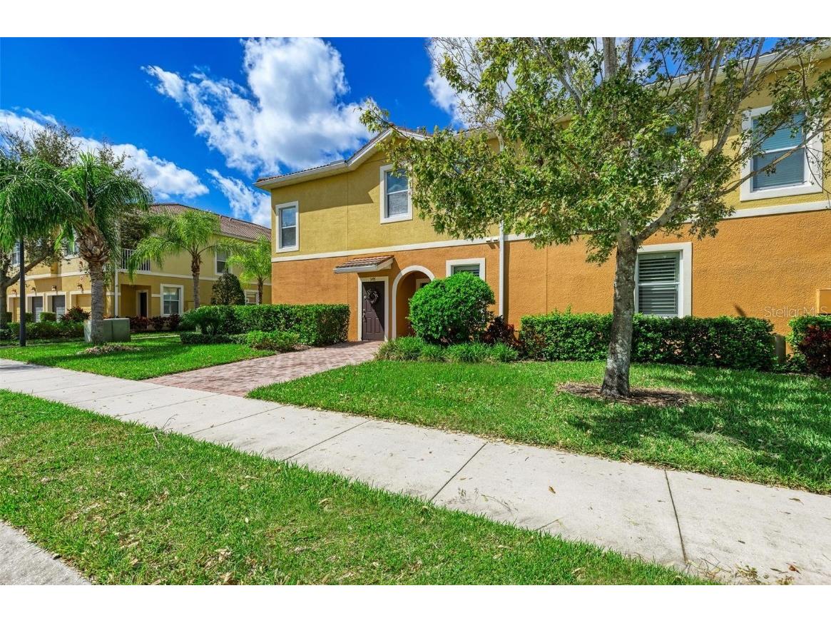 5495 Soapstone Place #23-201 Sarasota FL 34233 - PARTIAL LAKE VIEW A4549338 image1